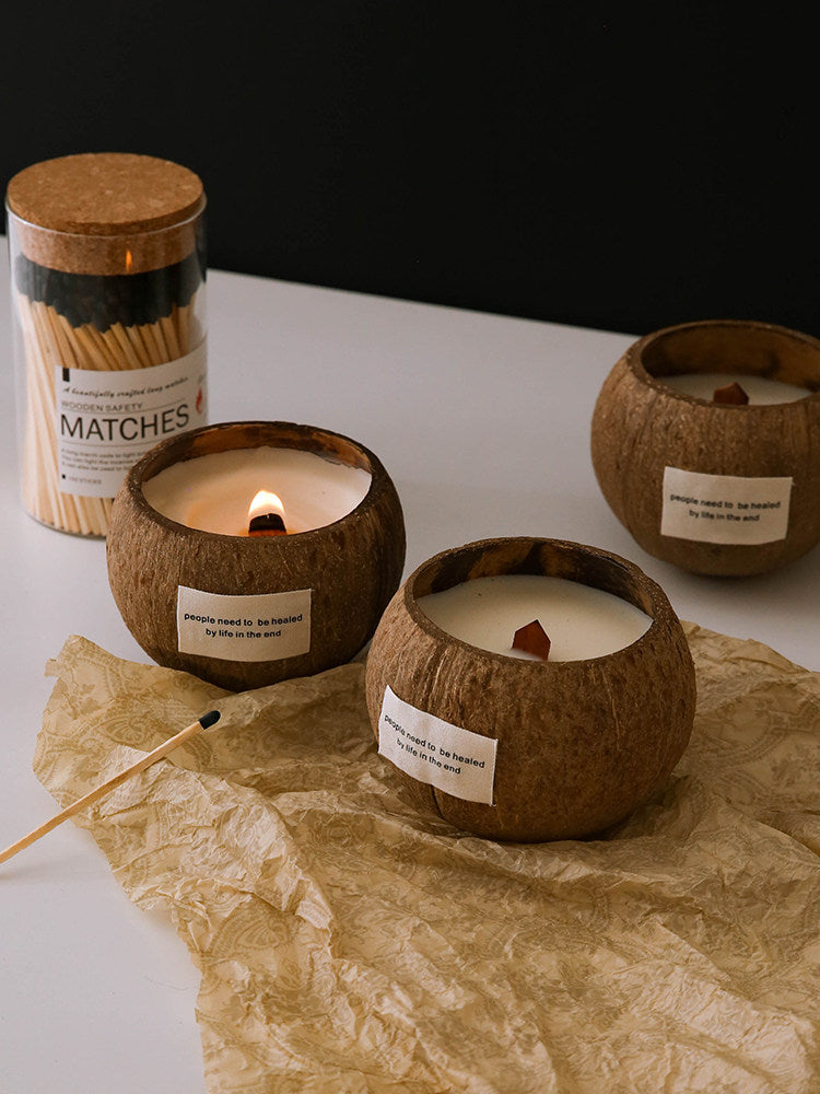 Premium Coconut Shell Scented Candle Cozy Bedroom Gift Box For Her