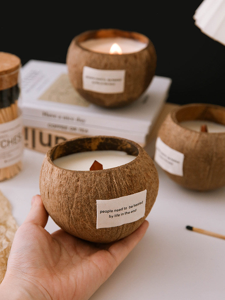 Premium Coconut Shell Scented Candle Cozy Bedroom Gift Box For Her
