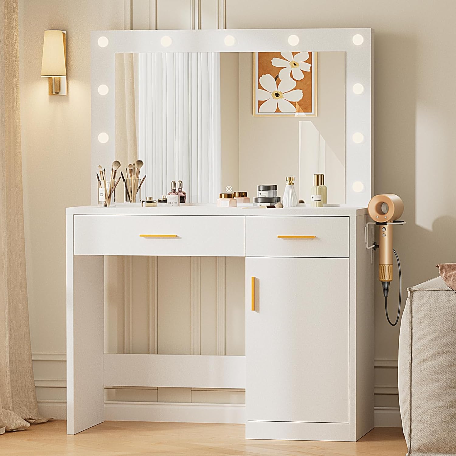 Dressing tablewith 35.4" LED Mirror and LightsMakeup Vanity Table